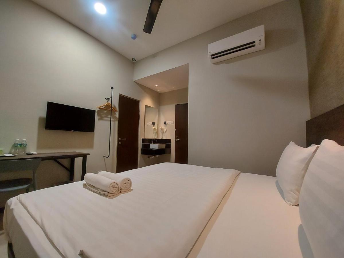 Miico Hotel @ Mount Austin 新山 外观 照片