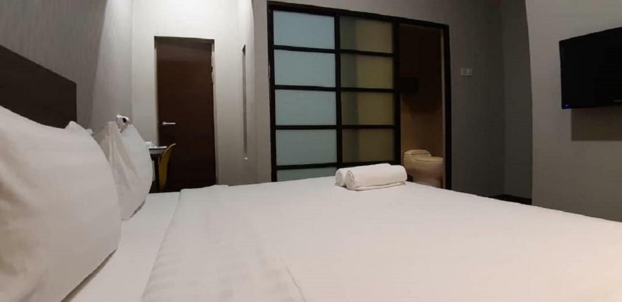 Miico Hotel @ Mount Austin 新山 外观 照片