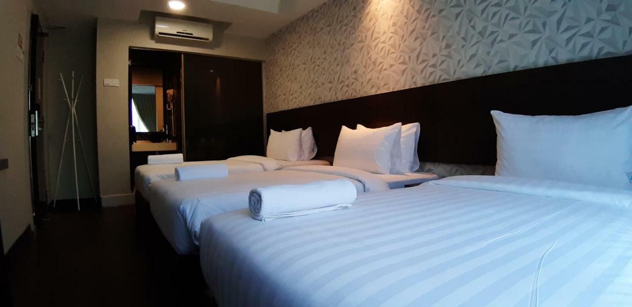 Miico Hotel @ Mount Austin 新山 外观 照片