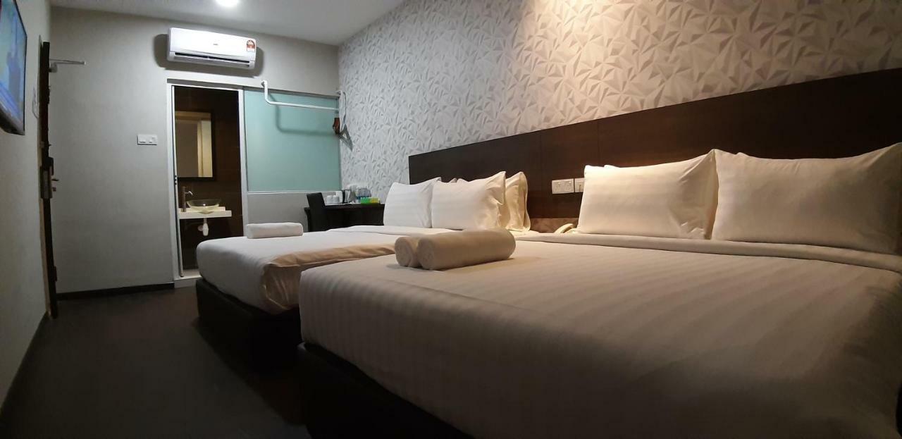Miico Hotel @ Mount Austin 新山 外观 照片
